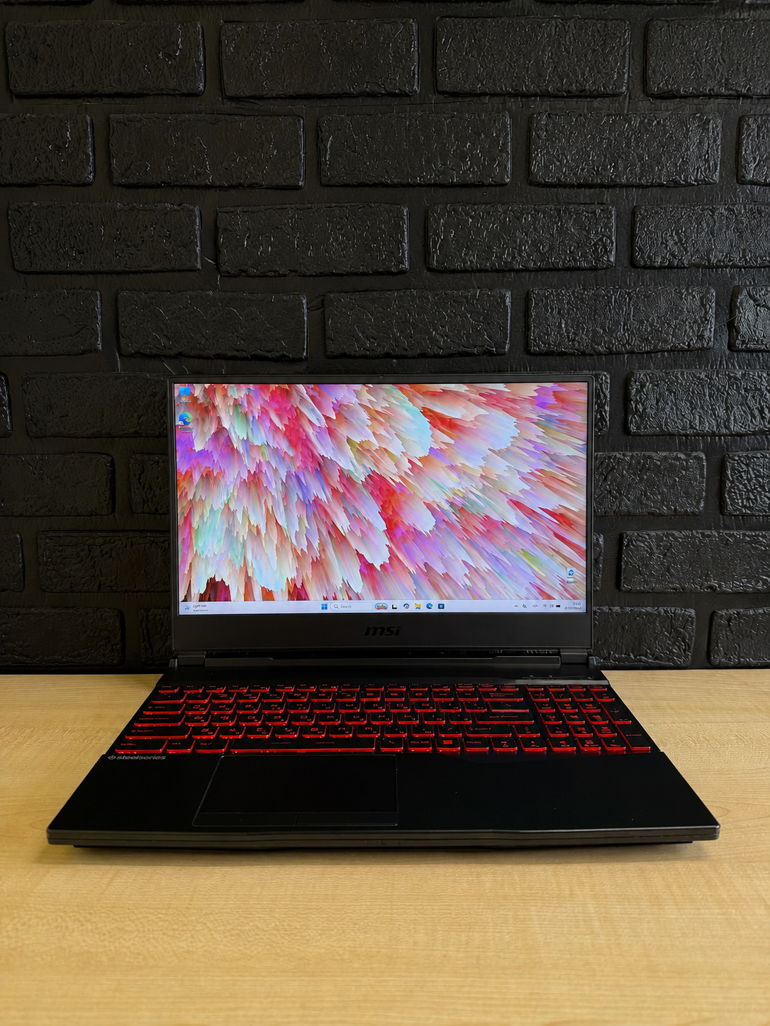 MSI GL65 9SD - Зображення 1