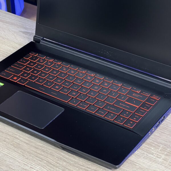 Ноутбук MSI GF63