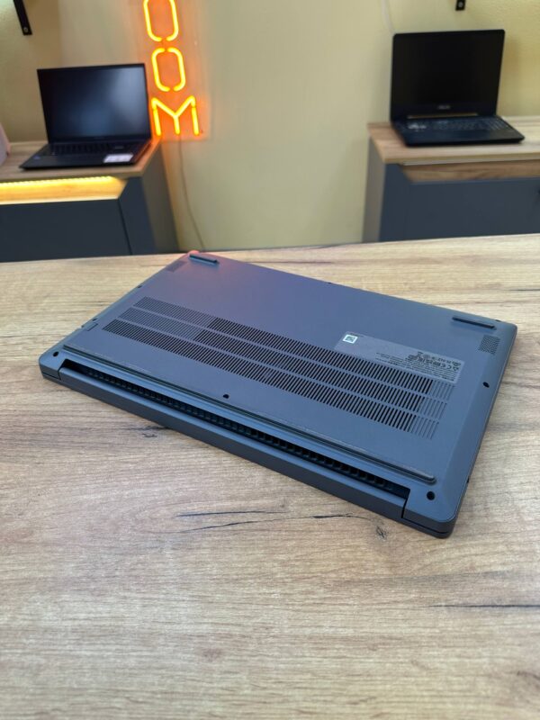 Lenovo LOQ 15IAX9E / i5-12450HX / RTX 3050 6GB / 16GB DDR5 / 512GB SSD / 144Hz (TP)