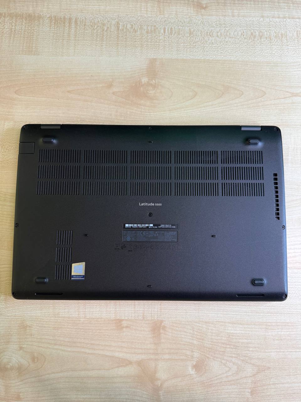 Dell Latitude 5500 i5-8265U / Intel HD 620 / 8GB / 256GB / Full HD IPS - Зображення 6