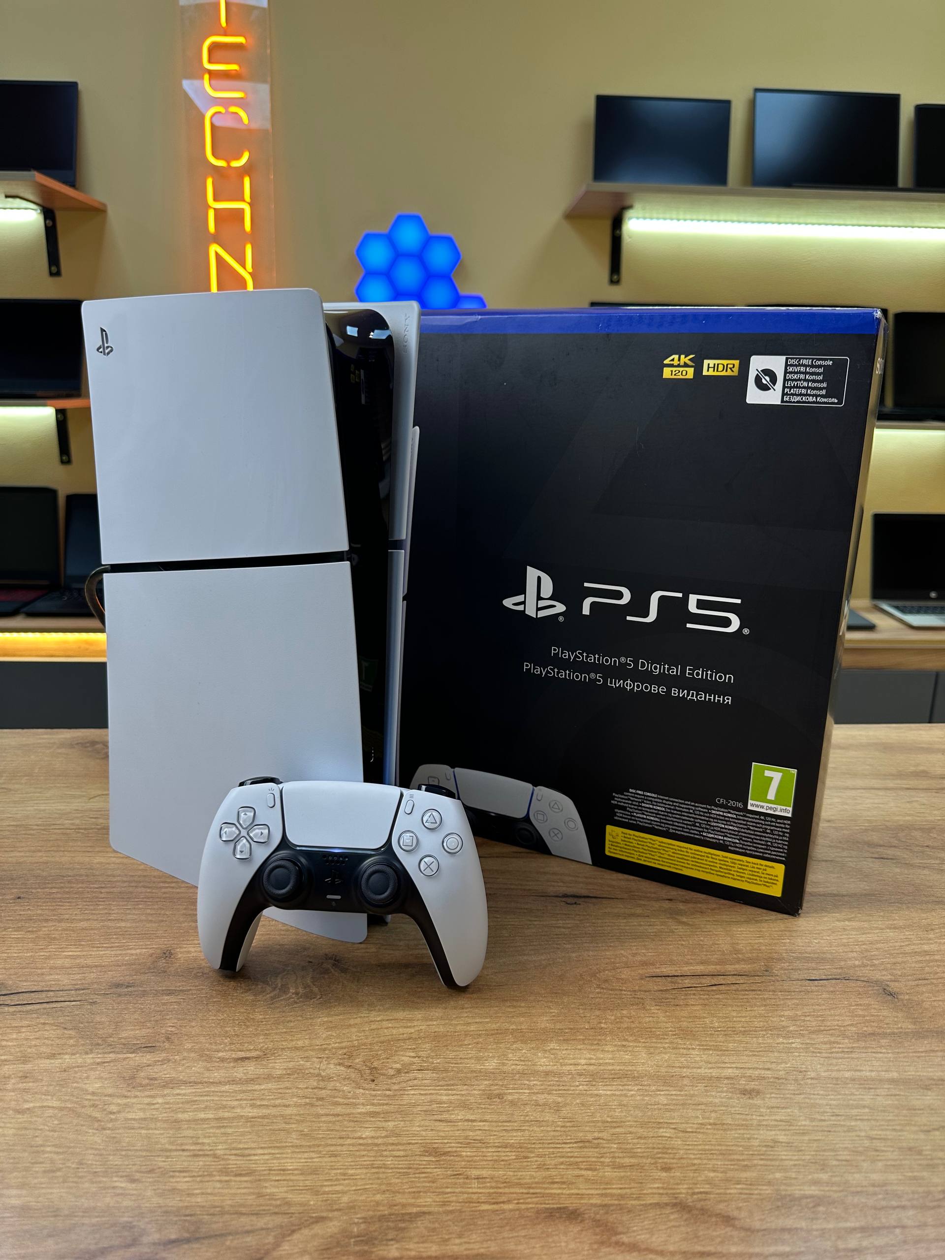 Ігрова консоль PlayStation 5 Slim Digital (ТР) - Зображення 1